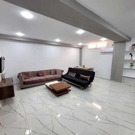 דירות Eckmuhl Oran Maraval מראה חיצוני תמונה